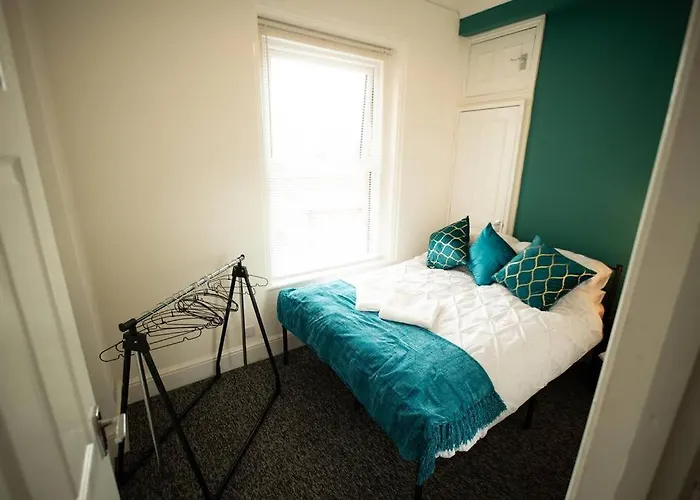 Spacious Sea-View Flat With Easy Invest