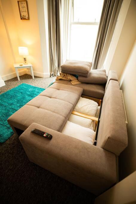 Spacious Sea-view Flat With Easy Invest Lowestoft