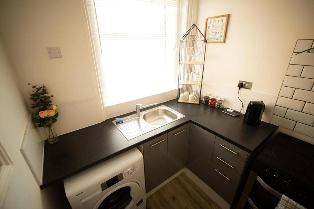 Spacious Sea-view Flat With Easy Invest Lowestoft